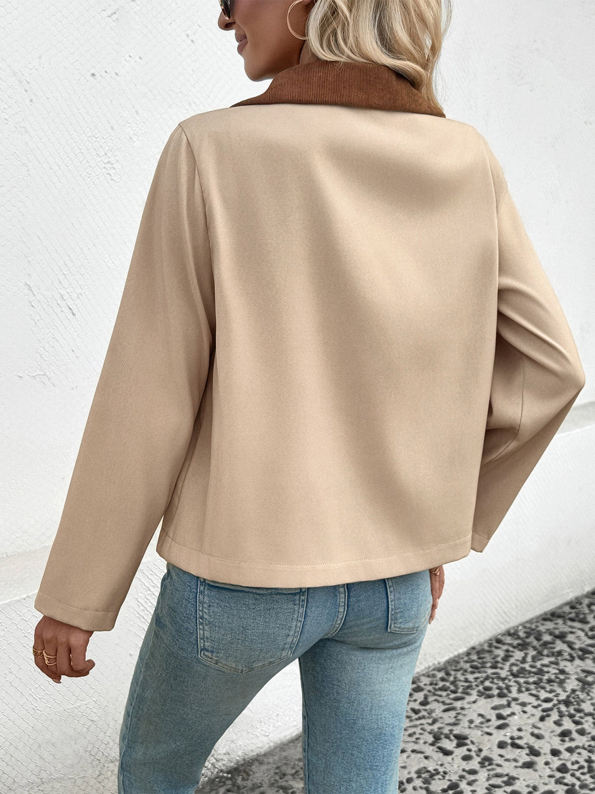 Women's Contrast Collar Jacket in Beige, view 6