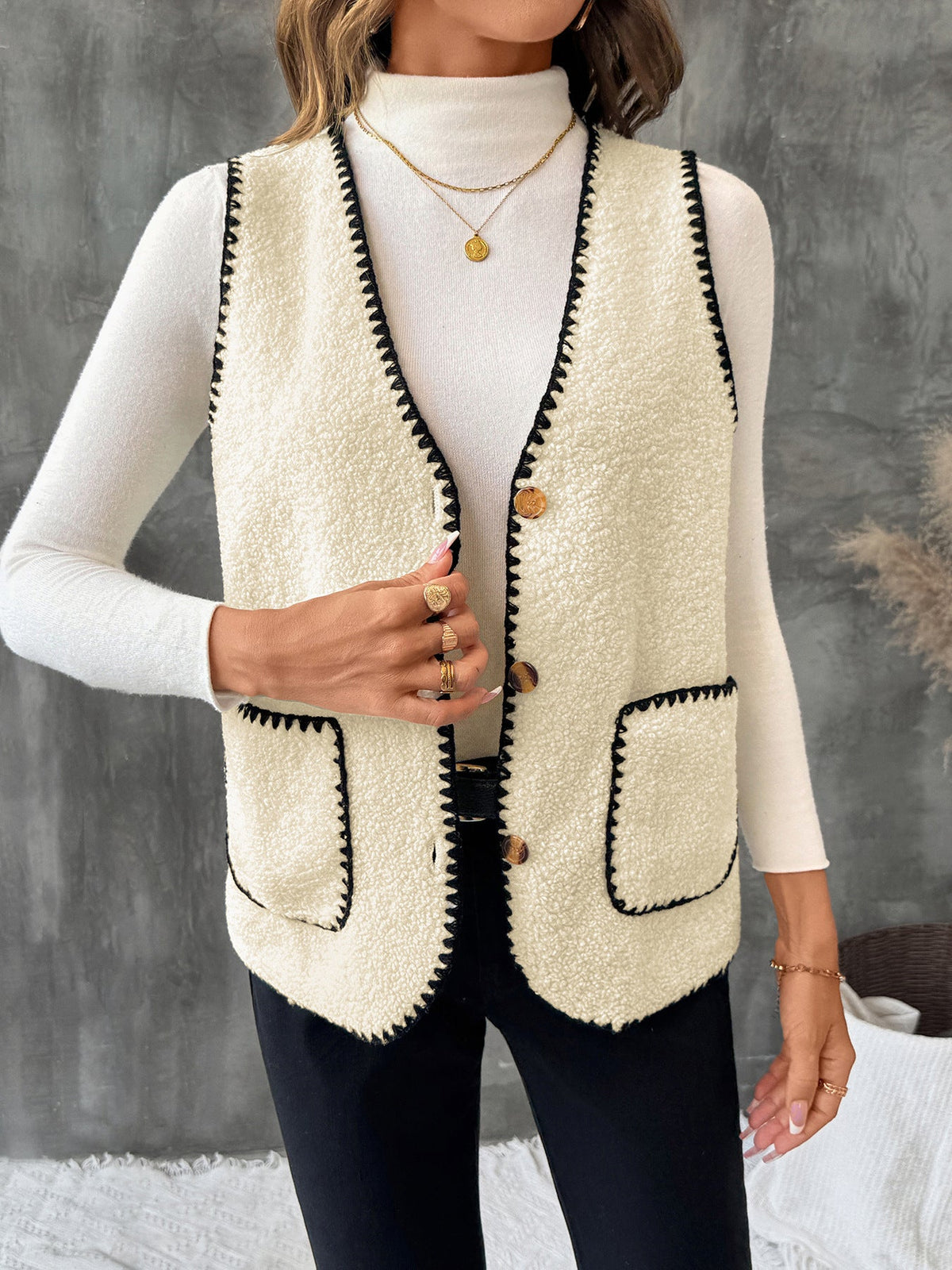 Women's Teddy Waistcoat in Cream