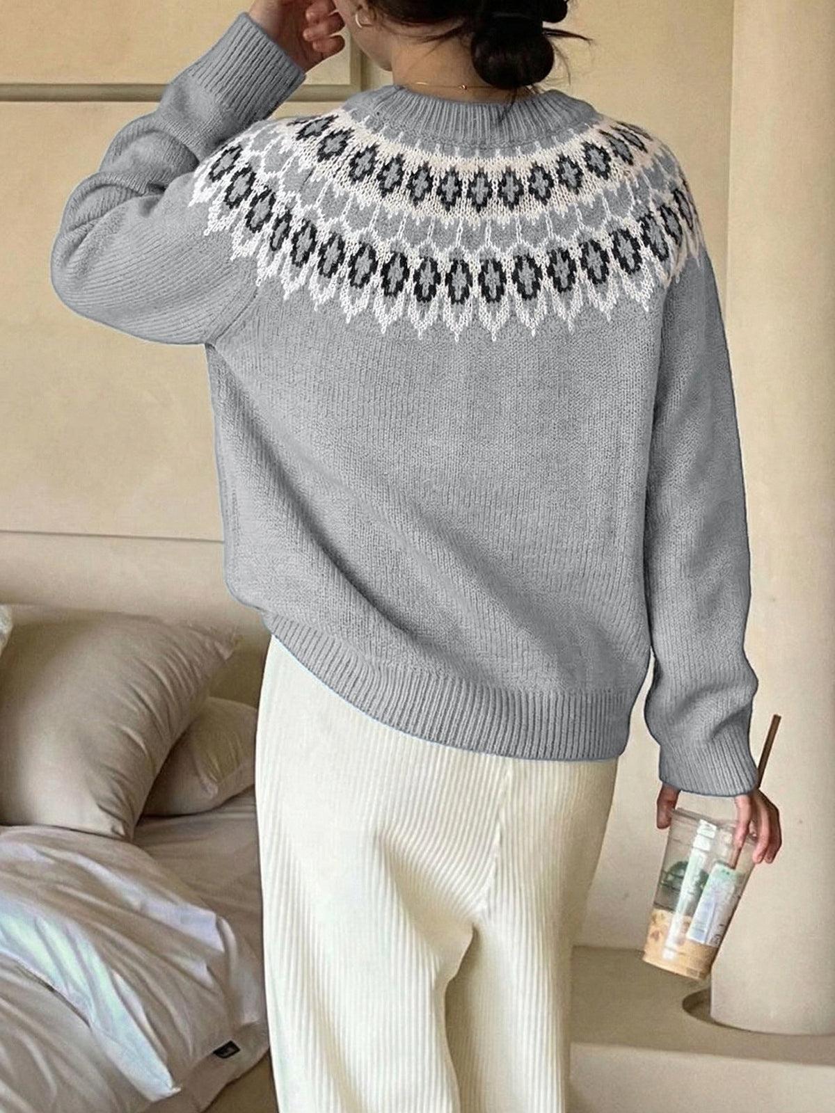 Women's Fair Isle Yoke Jumper in Grey, view 6