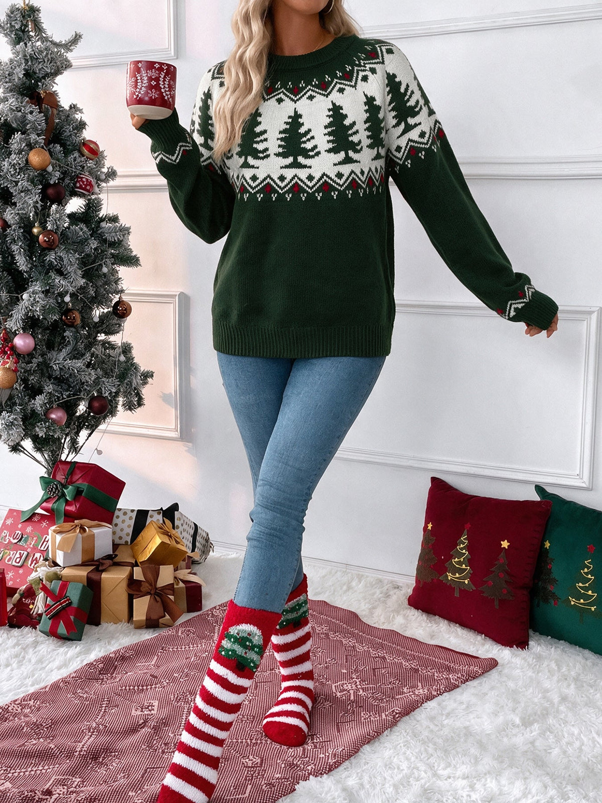 Women's Christmas Tree Jumper in Multicolor, view 5