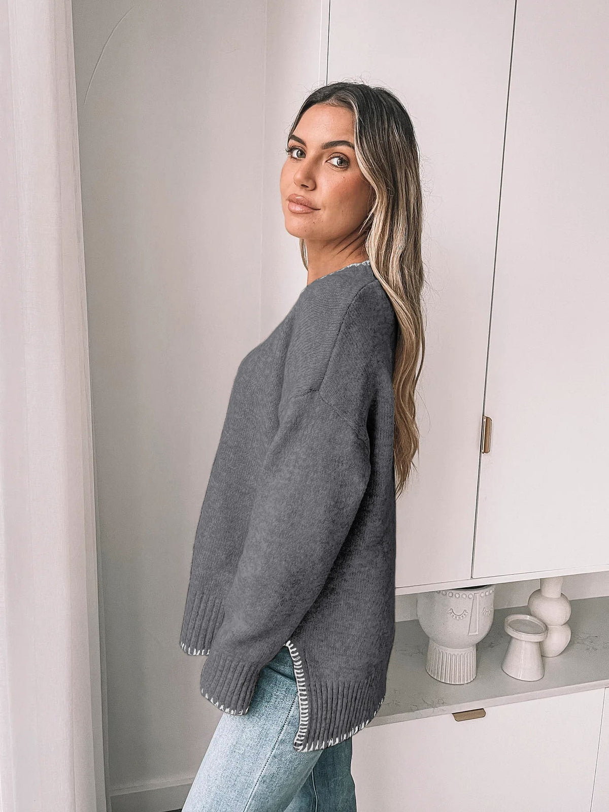 Women's Crew Neck Jumper in Grey, view 4