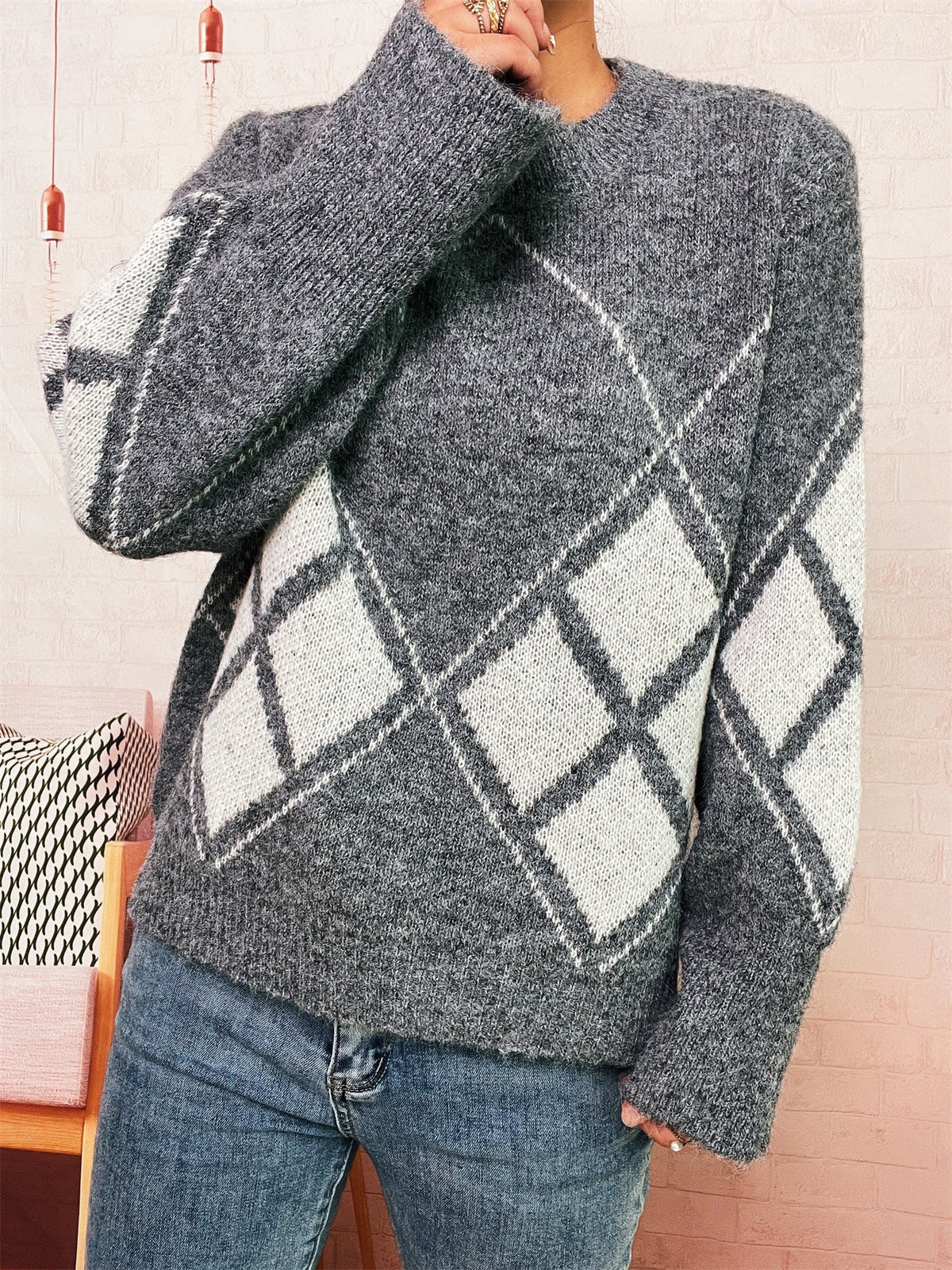Women's Argyle Jumper in Grey, view 3