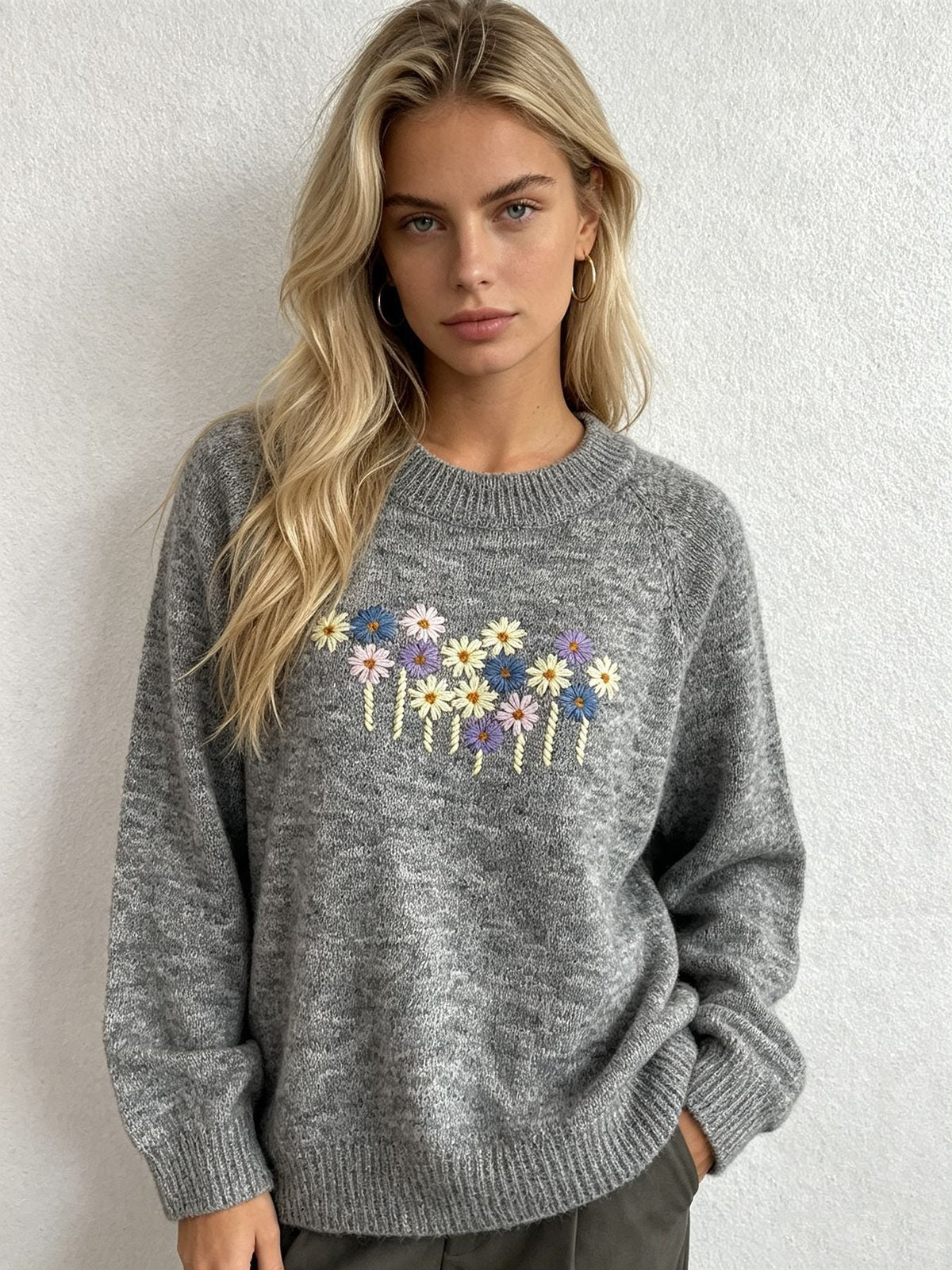 Women's Daisy Embroidered Jumper in Grey