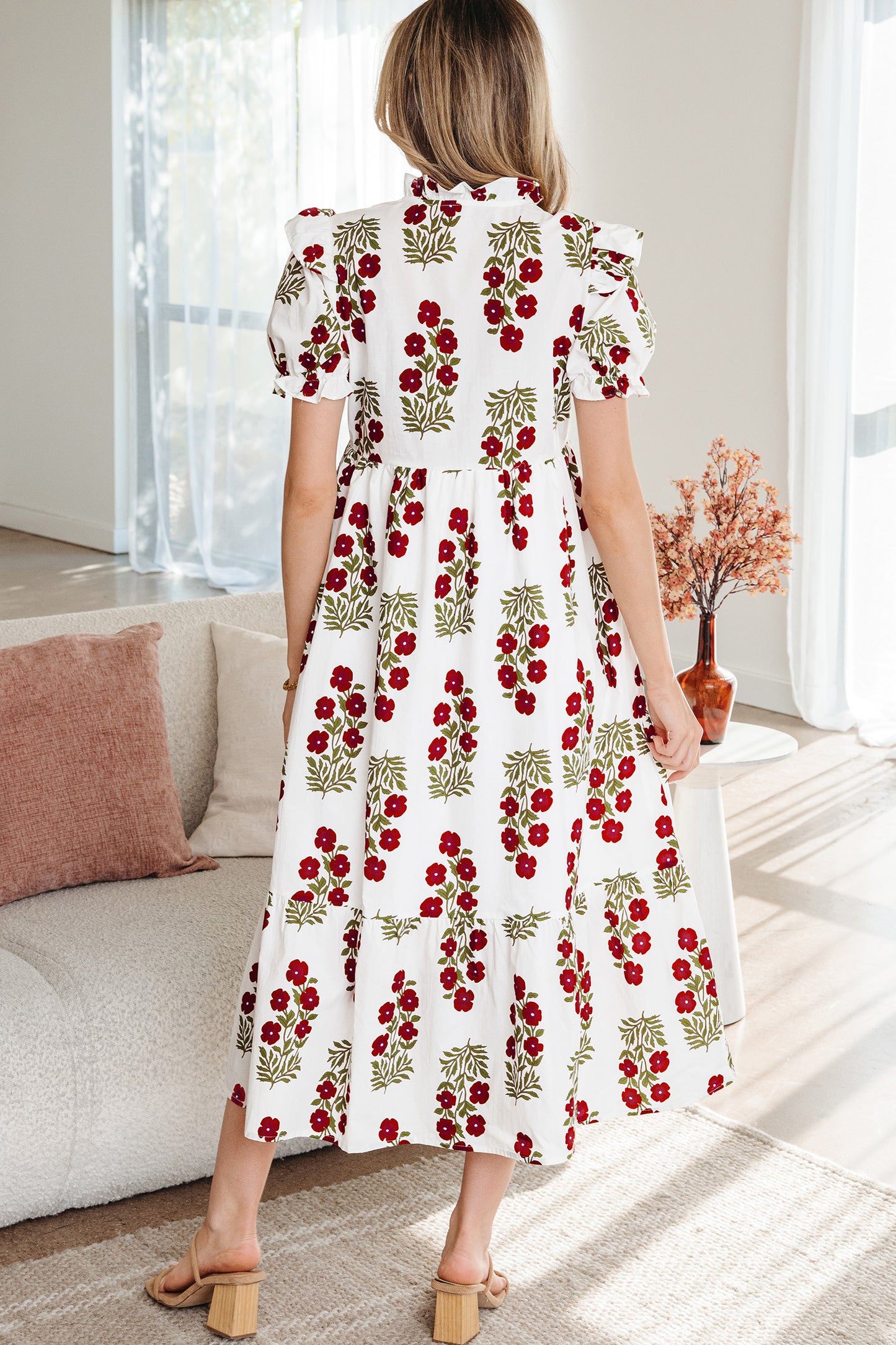 Women's Beige Floral Short Bubble Sleeve Tiered Maxi Dress