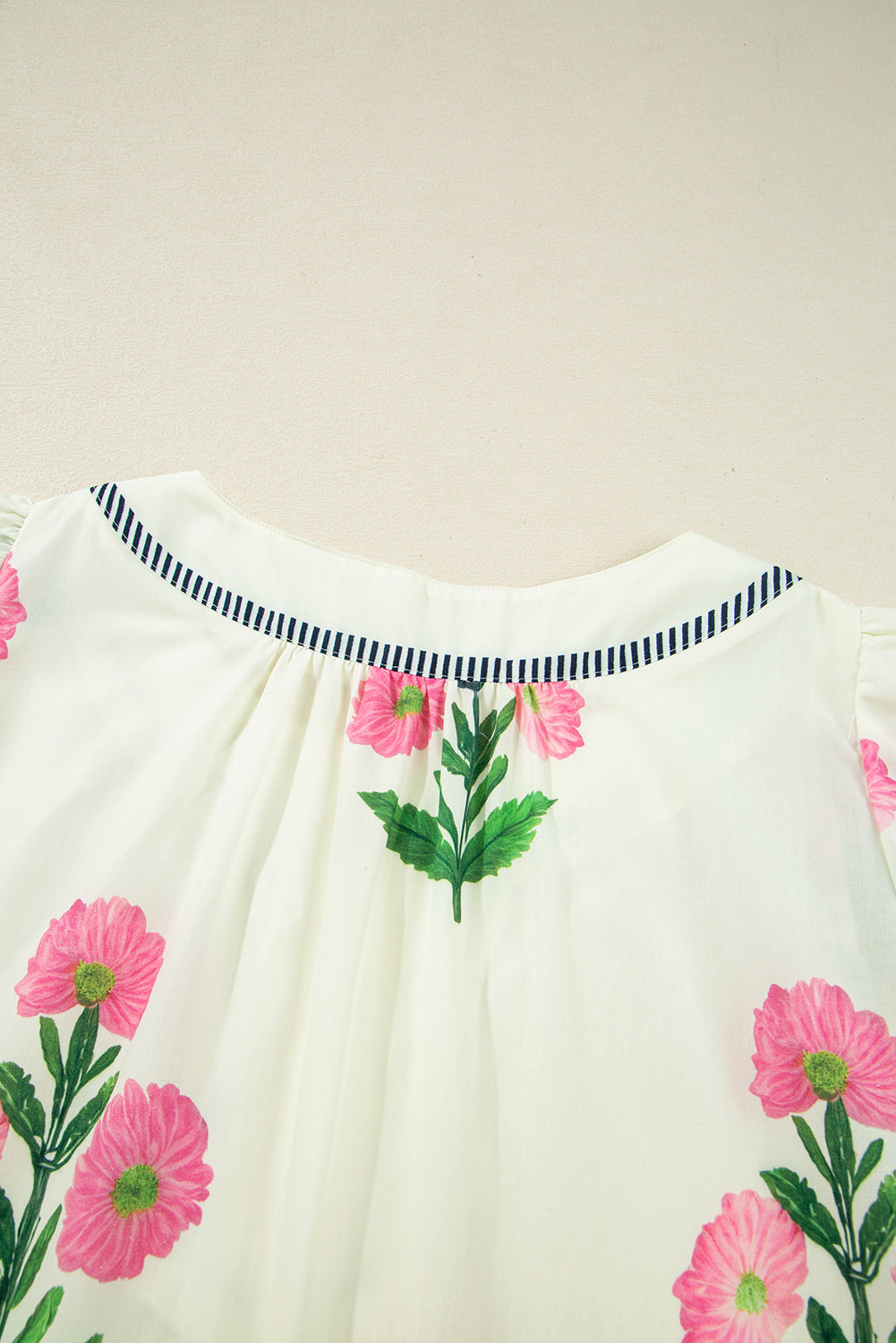 Women's White Floral Short Sleeve Split Neck Loose Summer Mini Dress
