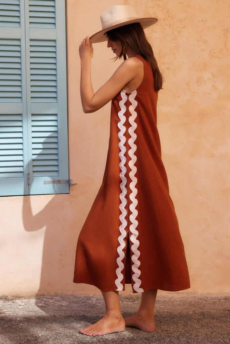 Wavy Lace Detail Sleeveless Midi Dress
