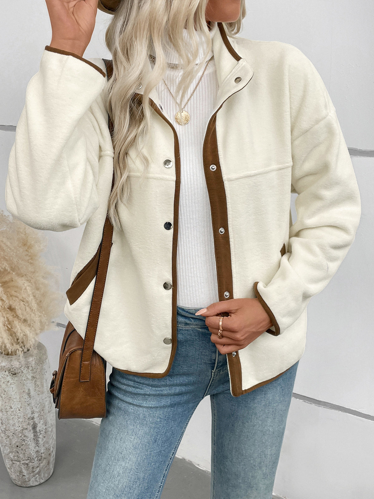 Contrast Trim Popper Funnel Neck Fleece Jacket