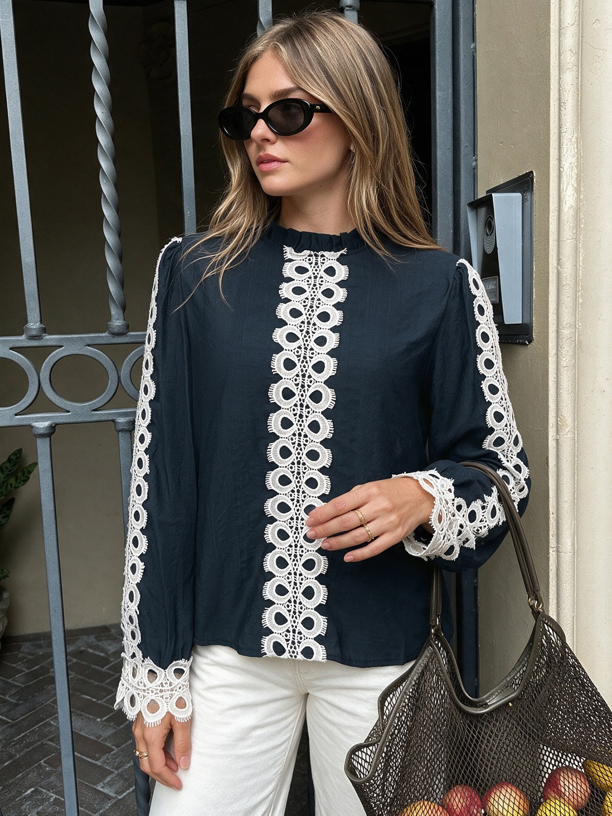 Frill Neck Contrast Lace Trim Puff Sleeve Blouse