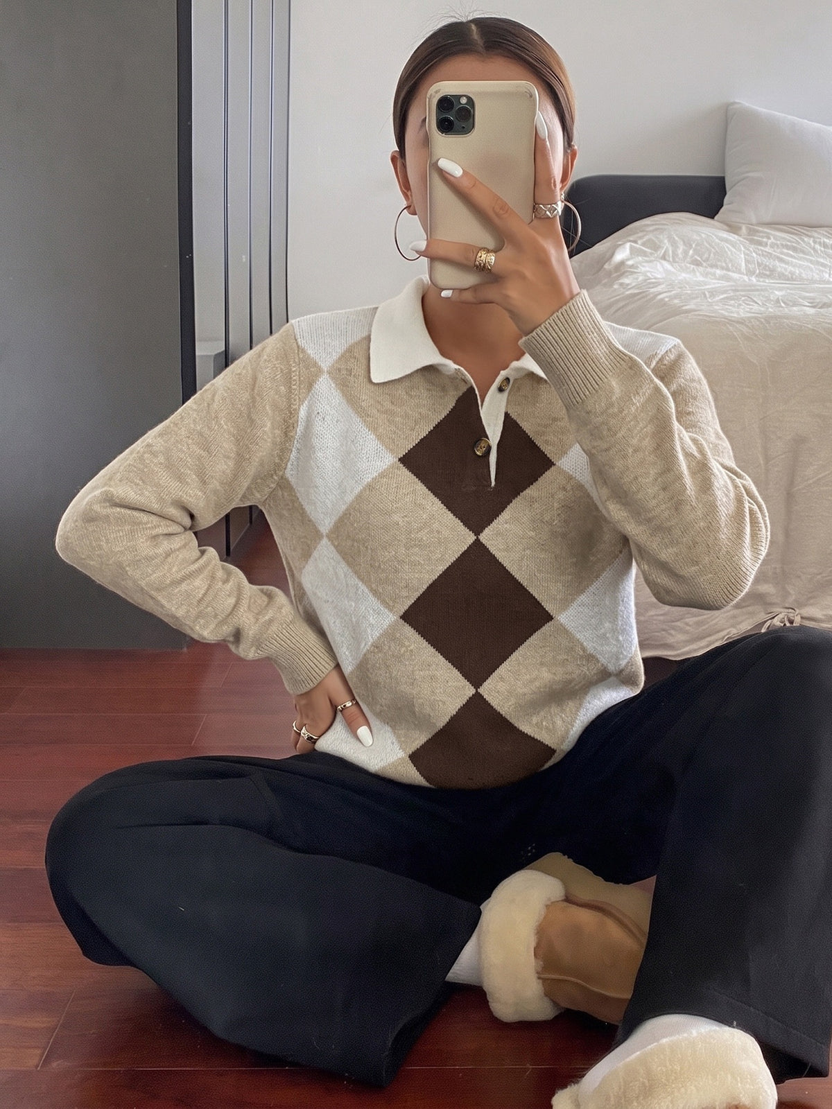 Contrast Collar Button Placket Argyle Polo Jumper