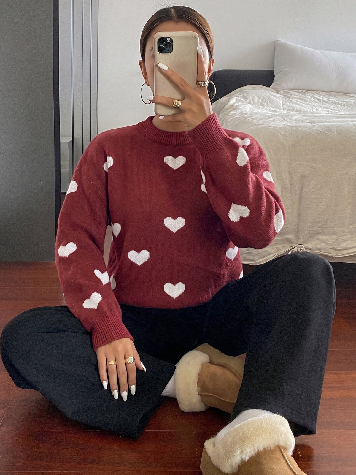 Women's Hearts Jumper in Burgundy, view 3