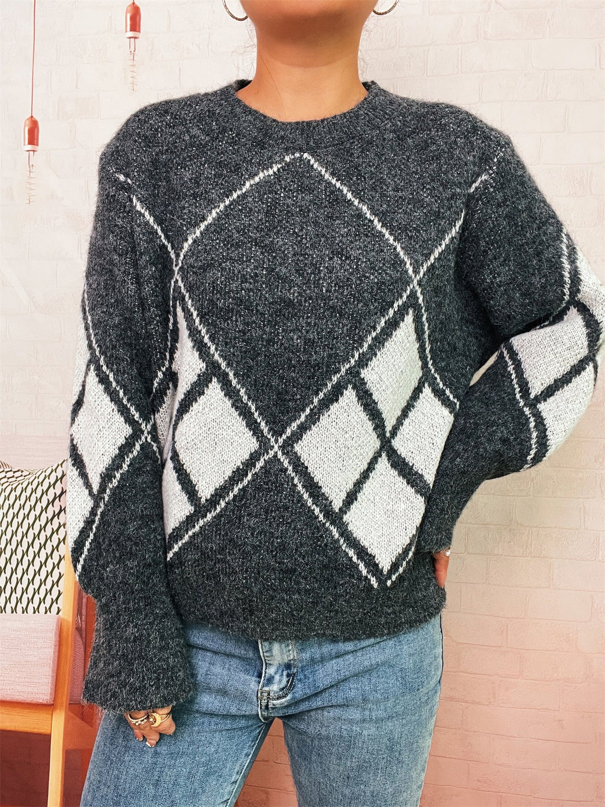 Women's Argyle Jumper in Dark Grey, view 3
