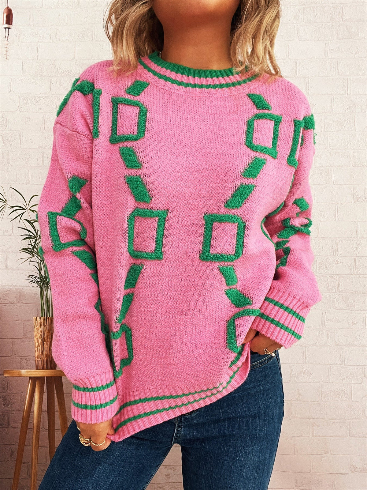 Women's Geometric Contrast Jumper in Pink, view 4