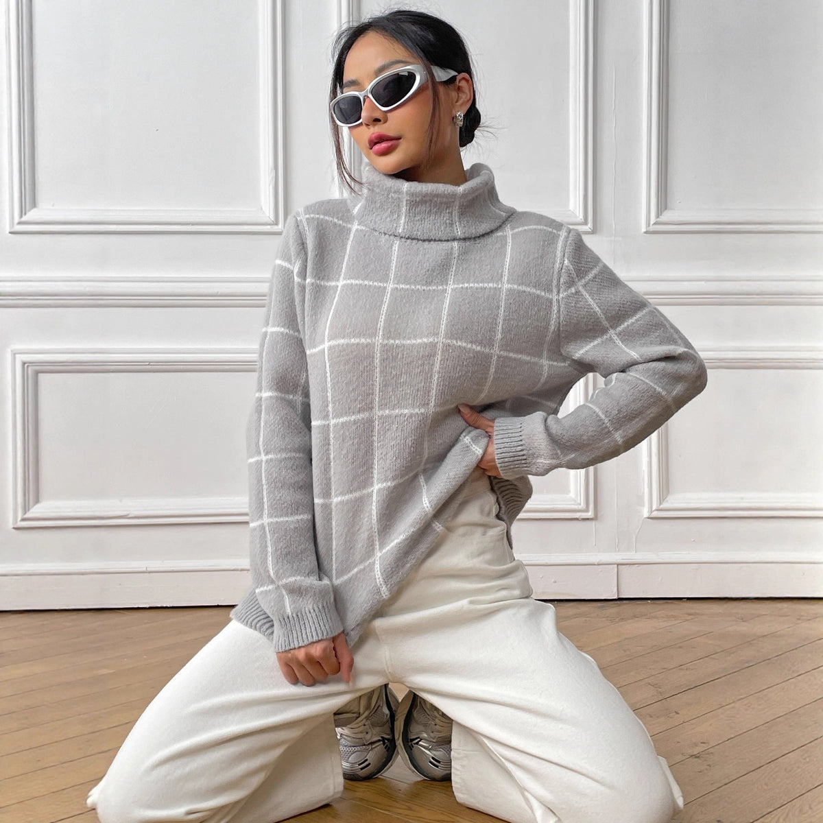 Women's Check Roll Neck Jumper in Grey, view 4